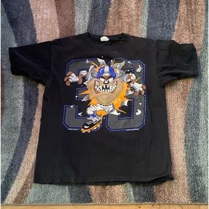 Men’s Vintage 1993 wanger bros Taz t-shirt men’s size medium